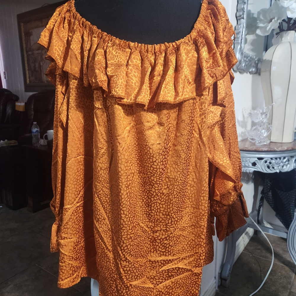 New Without Tag.Ashley Stewart Orange Textured Ruffle Blouse 26 28